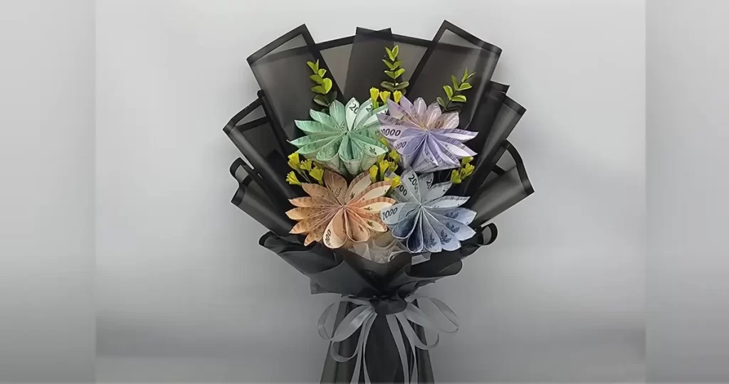  Valentine’s Day Money Bouquet